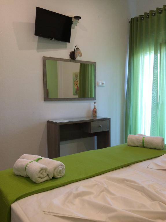 Studios Nopi-Zoi สเกียธอสทาวน์ ภายนอก รูปภาพ