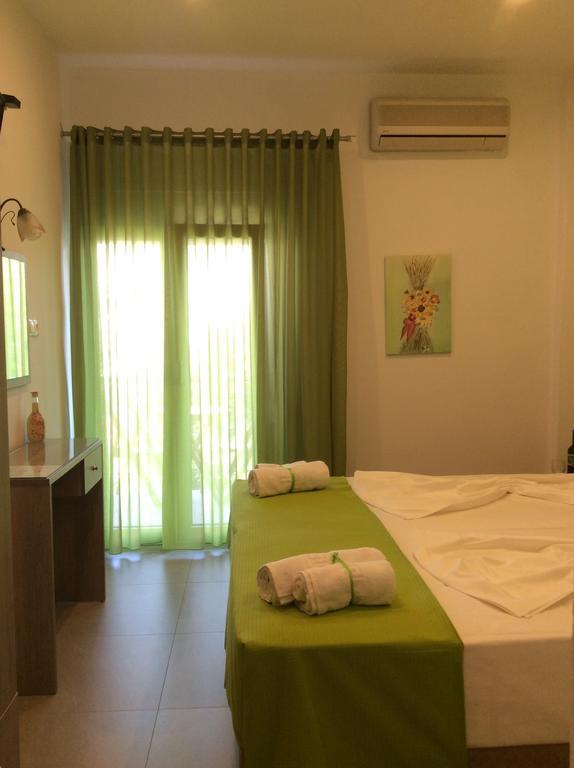 Studios Nopi-Zoi สเกียธอสทาวน์ ภายนอก รูปภาพ
