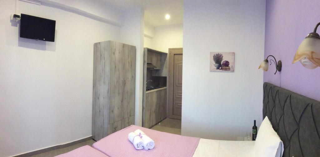 Studios Nopi-Zoi สเกียธอสทาวน์ ภายนอก รูปภาพ