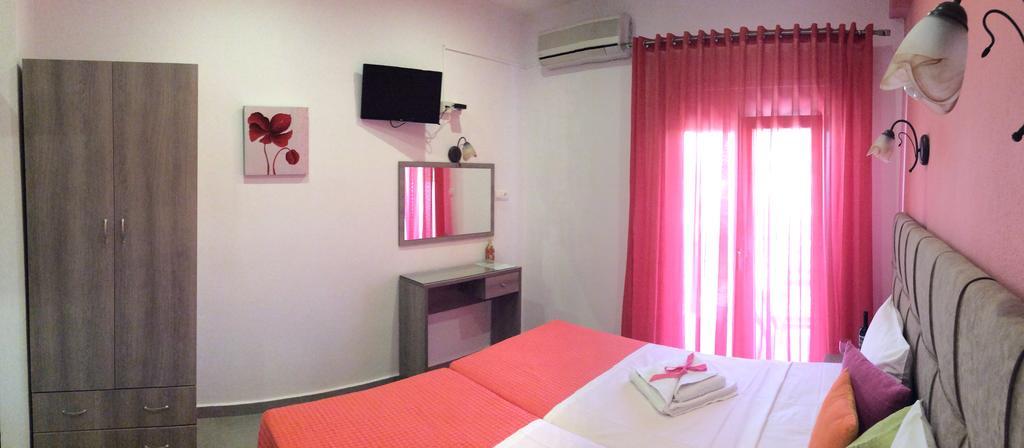Studios Nopi-Zoi สเกียธอสทาวน์ ภายนอก รูปภาพ