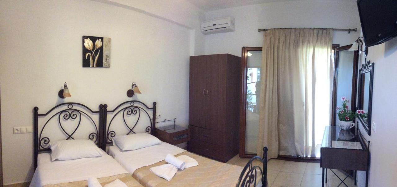 Studios Nopi-Zoi สเกียธอสทาวน์ ภายนอก รูปภาพ